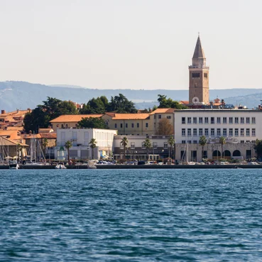 Wie kommt man an die slowenische Küste?